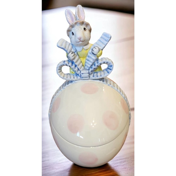 Vtg FITZ & FLOYD EASTER BUNNY RABBIT W/ PINK POLKA DOTS BOWL W/ LID - Picture 4 of 11